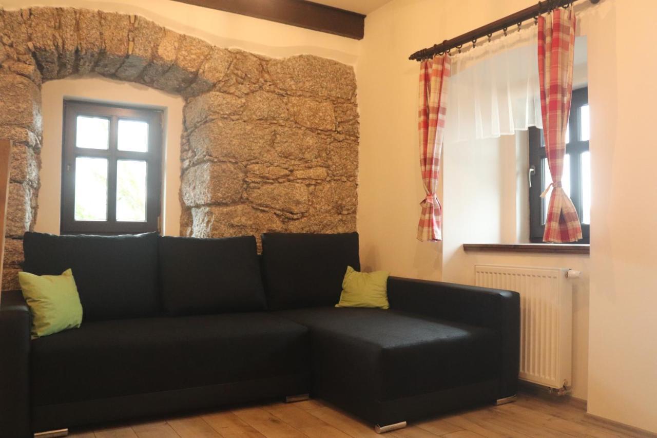 אלברכטיצה ב יזרסקיך הורה Apartmany Kynast מראה חיצוני תמונה