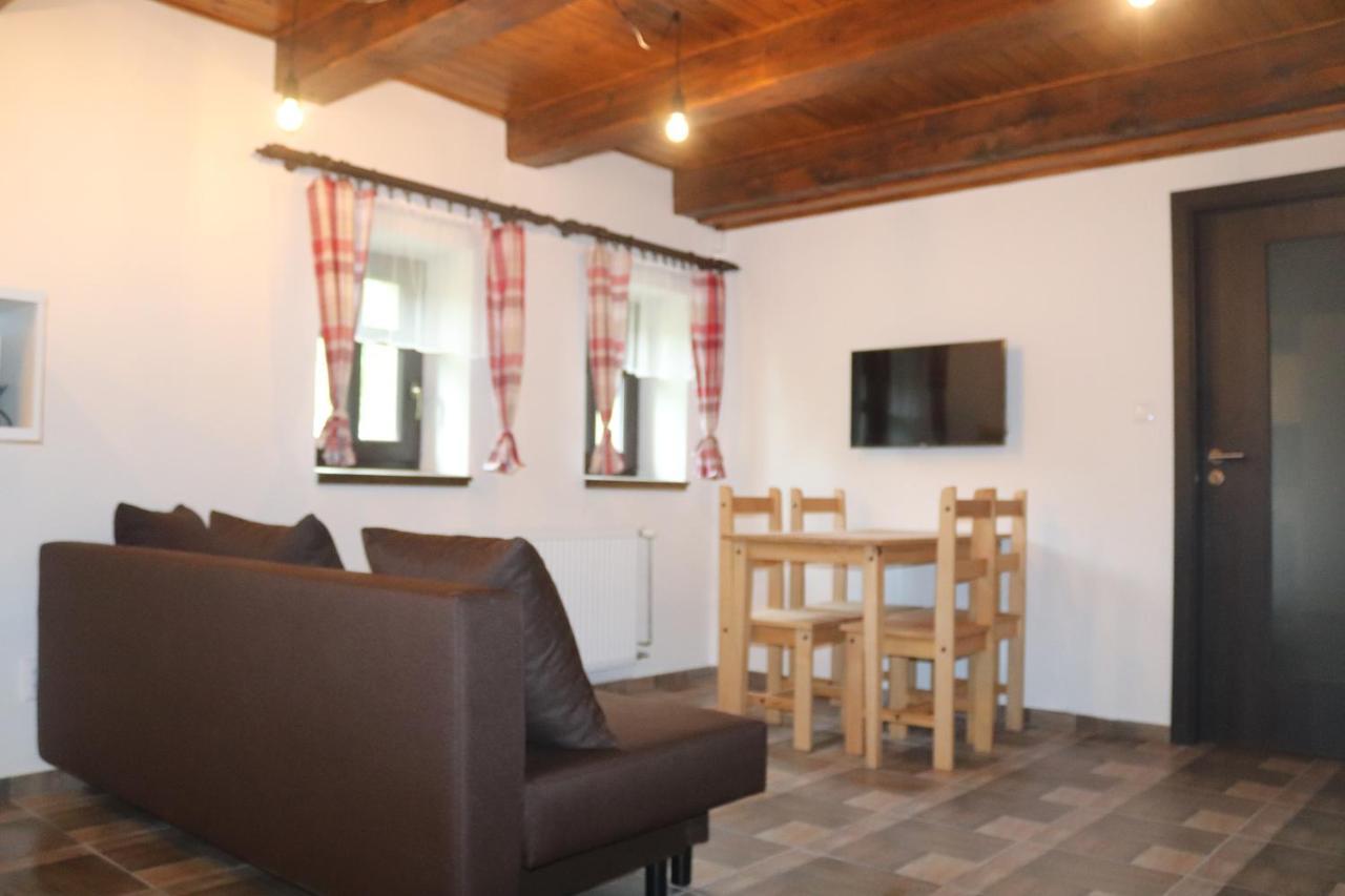 אלברכטיצה ב יזרסקיך הורה Apartmany Kynast מראה חיצוני תמונה